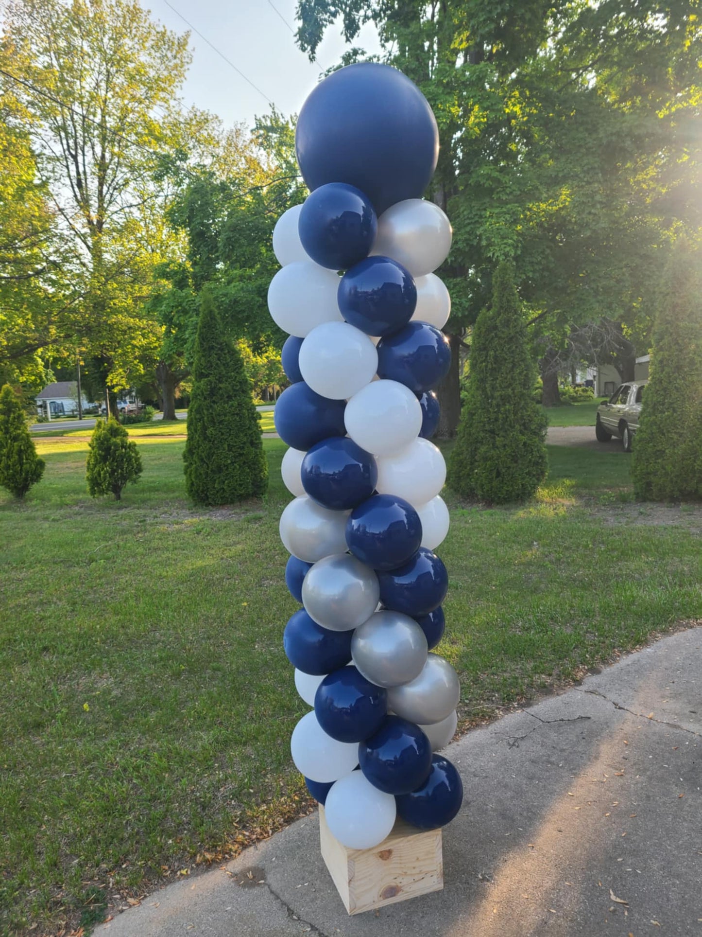 Balloon Columns 6.5ft